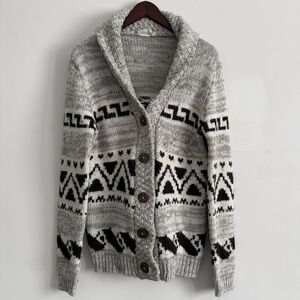 Harlow Cozy Gray and Black Patterned Cardigan